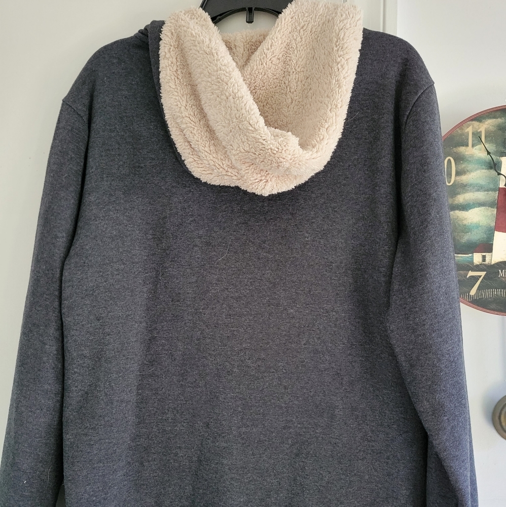 Levi Jacket - Picture 2 of 4